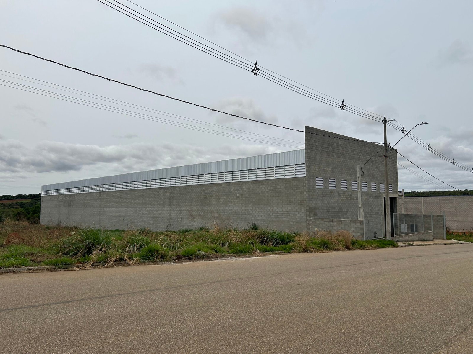 #EstruturasMetalicas #StructuralSteel #MetallicArchitecture #SteelConstructions #Telhados #Roofs #IndustrialRoofs #RoofingSolutions #EmpresasDeEstruturasMetalicas #Meta (1)
